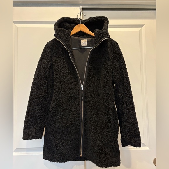 GAP Jackets & Blazers - GAP Black Sherpa Zip-Up Hooded Jacket Size S
